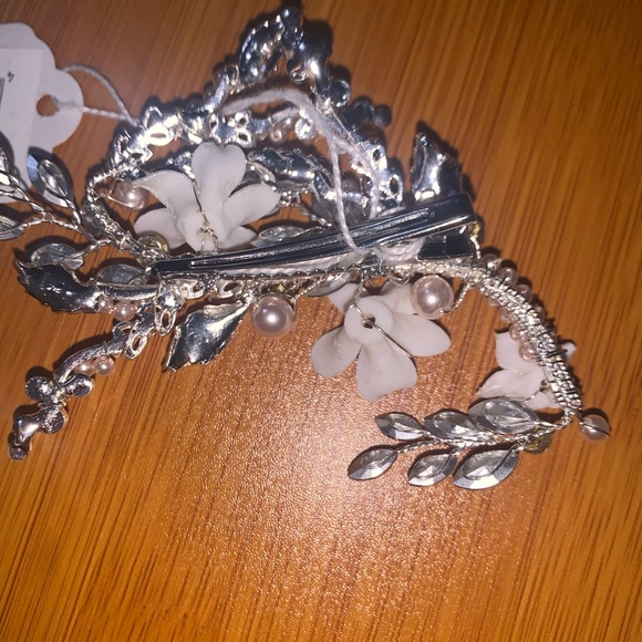 Hair accessory - Picture 5 of 5